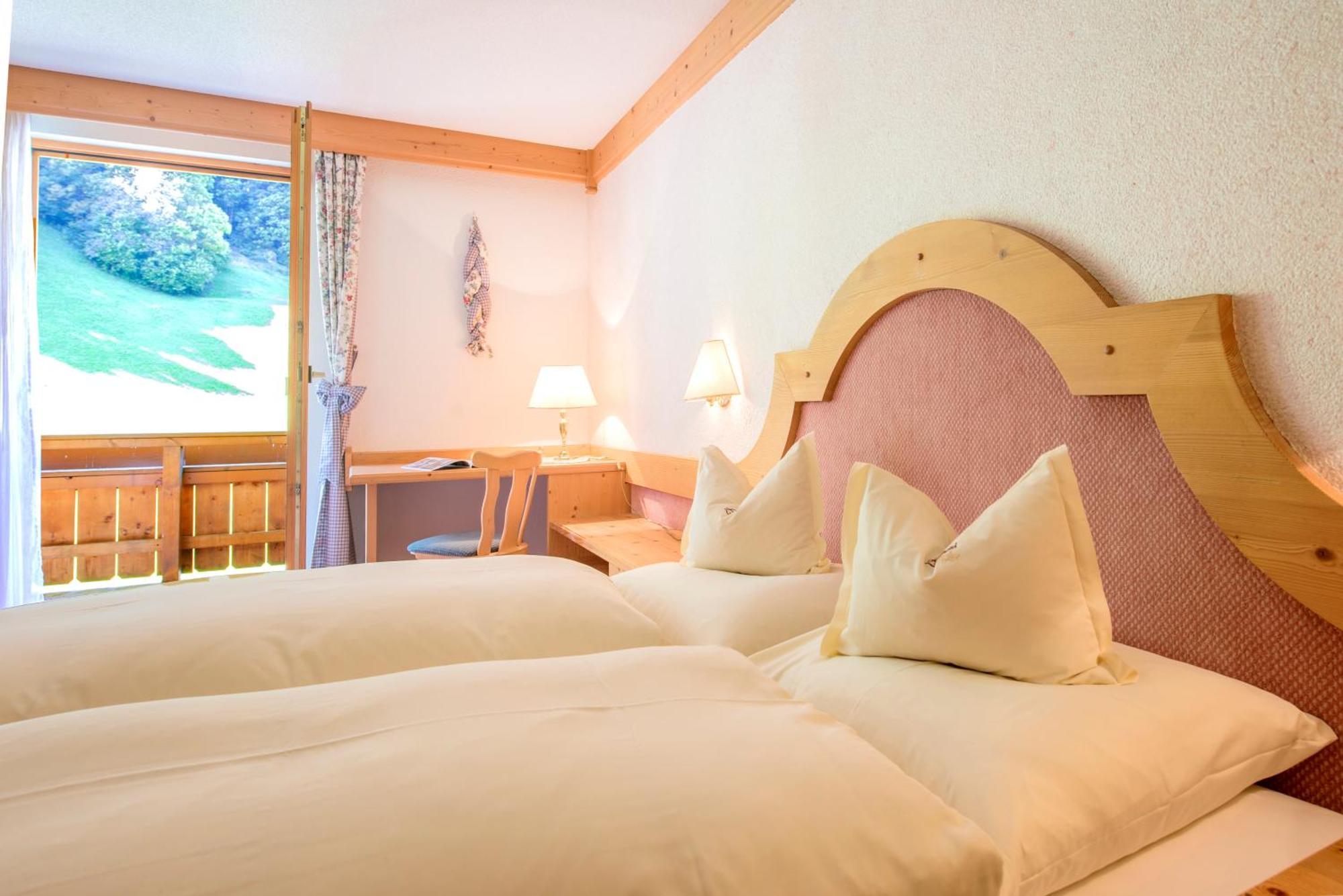 Landhotel Aelpili Gaschurn Buitenkant foto