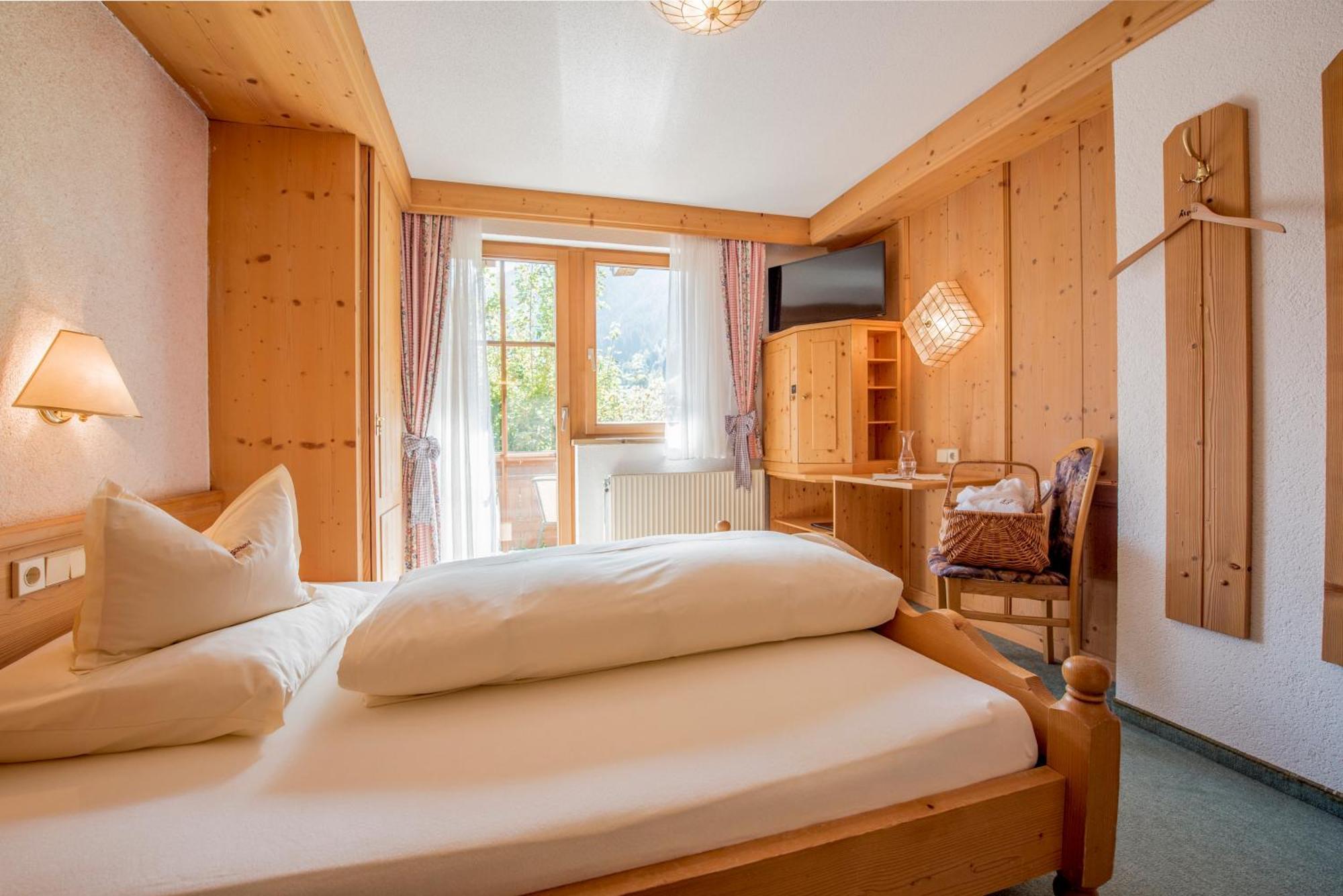 Landhotel Aelpili Gaschurn Buitenkant foto