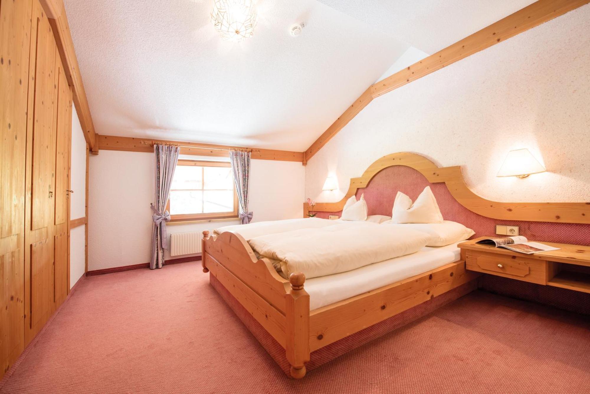 Landhotel Aelpili Gaschurn Buitenkant foto