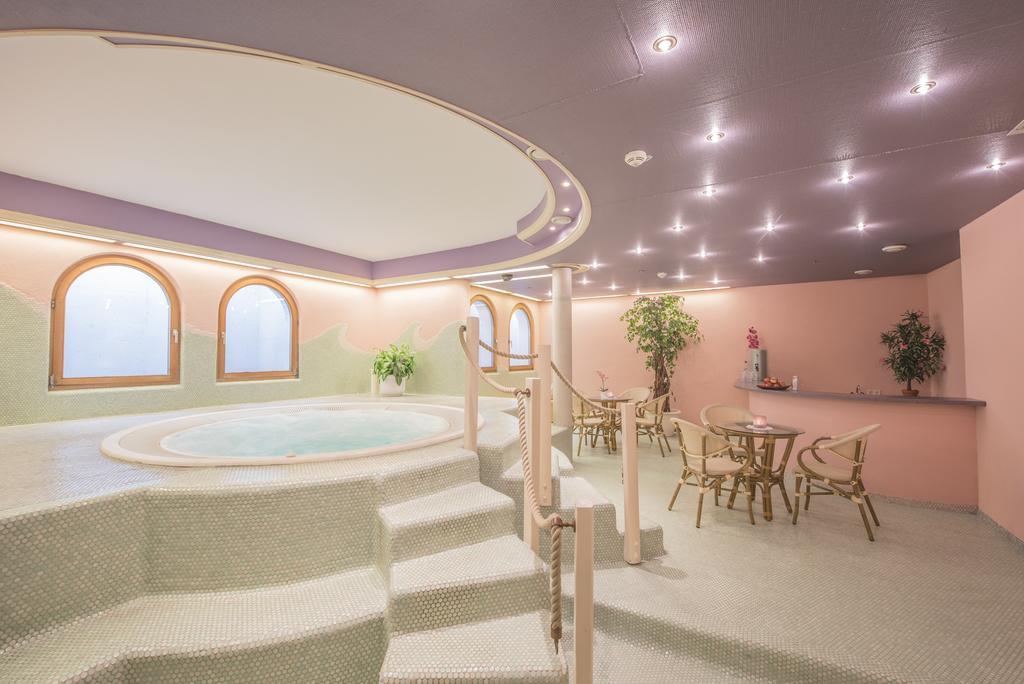 Landhotel Aelpili Gaschurn Buitenkant foto