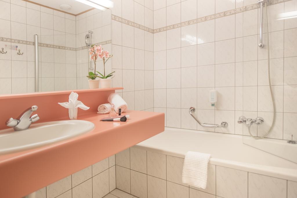Landhotel Aelpili Gaschurn Buitenkant foto